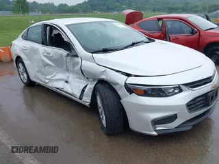 2018 Chevrolet Malibu LT with VIN 1G1ZD5ST7JF203104, listed as a IAAI auction lot 42412053 with 81,965 mi miles and . Bid and sale history available at DreamBid. Image 1.