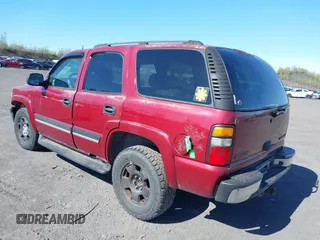 2005 Chevrolet Tahoe LS with VIN 1GNEK13T55J205379, listed as a IAAI auction lot 42143024 with 151,132 mi miles. Bid and sale history available at carsss.com. Image 3.
