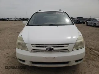 2008 Kia Sedona LX with VIN KNDMB233586213242, listed as a Copart auction lot 51436545 with 213,103 mi miles and Salvage Title. Bid and sale history available at carsss.com. Image 5.
