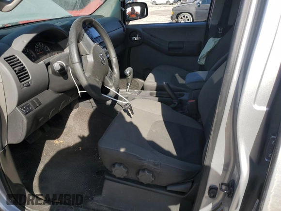 2013 Nissan Xterra S с VIN 5N1AN0NW4DN816152, выставлен на аукционе Copart как лот 42229365 с пробегом 95 443 миль миль и Списание • Salvage title. История ставок и продаж доступна на DreamBid. Изображение 7.