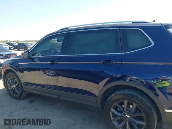 2023 Volkswagen Tiguan SE с VIN 3VV3B7AX6PM106893, выставлен на аукционе IAAI как лот 41971785 с пробегом 31 718 миль миль и . История ставок и продаж доступна на DreamBid. Изображение 14.