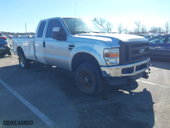 2003 Ford Super Duty F-350 SRW XL with VIN 1FTSX31L83EB98073, listed as a IAAI auction lot 41582135 with 255,455 mi miles. Bid and sale history available at carsss.com. Image 1.