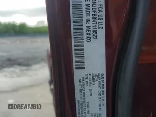 2022 Jeep Compass Latitude Lux z VIN 3C4NJDFB8NT118522, wystawiony jako Copart lot #56775175 z przebiegiem 47 220 mil mil oraz Szkoda całkowita • Salvage title. Historia ofert i sprzedaży dostępna na DreamBid. Obrazek 13.