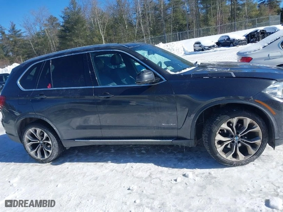 2017 BMW X5 xDrive35i with VIN 5UXKR0C58H0V50353, listed as a IAAI auction lot 41501374 with 114,175 mi miles. Bid and sale history available at carsss.com. Image 14.