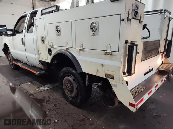 2016 Ford F-250 XLT with VIN 1FT7X2B68GEB80784, listed as a IAAI auction lot 42641963 with 277,458 mi miles and . Bid and sale history available at DreamBid. Image 18.