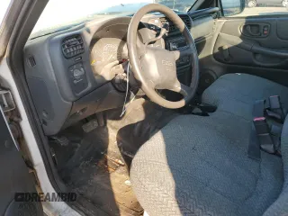 1999 GMC Sonoma with VIN 1GTDT14X2X8527880, listed as a Copart auction lot 75218964 with 231,812 mi miles and Salvage Title. Bid and sale history available at carsss.com. Image 8.