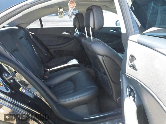 2010 Mercedes-Benz CLS 550 with VIN WDDDJ7CB0AA164094, listed as a IAAI auction lot 42709887 with 83,092 mi miles and . Bid and sale history available at DreamBid. Image 8.