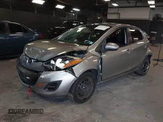 2012 Mazda 2 Sport with VIN JM1DE1KY7C0150803, listed as a IAAI auction lot 41932409 with 89,474 mi miles. Bid and sale history available at carsss.com. Image 17.