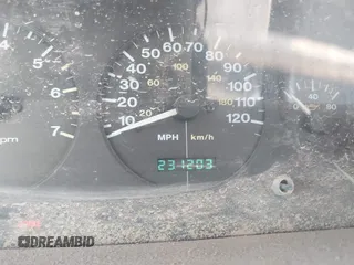 1997 Jeep Grand Cherokee Laredo z VIN 1J4GZ58S4VC720943, wystawiony jako IAAI lot #42648807 z przebiegiem 231 203 mil mil oraz . Historia ofert i sprzedaży dostępna na DreamBid. Obrazek 7.