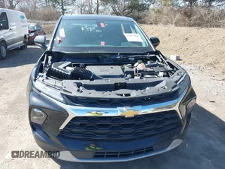 2023 Chevrolet Blazer LT z VIN 3GNKBCR43PS113400, wystawiony jako IAAI lot #41829908 z przebiegiem 22 858 mil mil oraz . Historia ofert i sprzedaży dostępna na DreamBid. Obrazek 12.