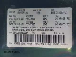 1999 Dodge Dakota SLT z VIN 1B7GL22X0XS128071, wystawiony jako IAAI lot #42010239 z przebiegiem 150 495 mil mil oraz . Historia ofert i sprzedaży dostępna na DreamBid. Obrazek 9.