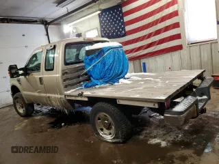 2008 Ford Super Duty F-250 SRW XL with VIN 1FTSX21528ED40386, listed as a Copart auction lot 89192065 with 107,137 mi miles and Salvage Title. Bid and sale history available at carsss.com. Image 2.