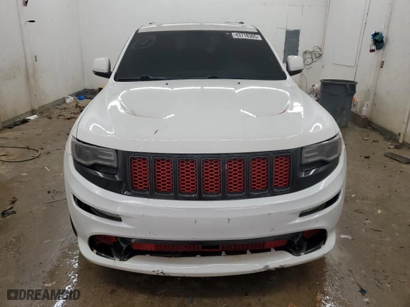 2015 Jeep Grand Cherokee SRT with VIN 1C4RJFDJ6FC902573, listed as a Copart auction lot 43718305 with 0 mi miles and Salvage Title. Bid and sale history available at carsss.com. Image 5.