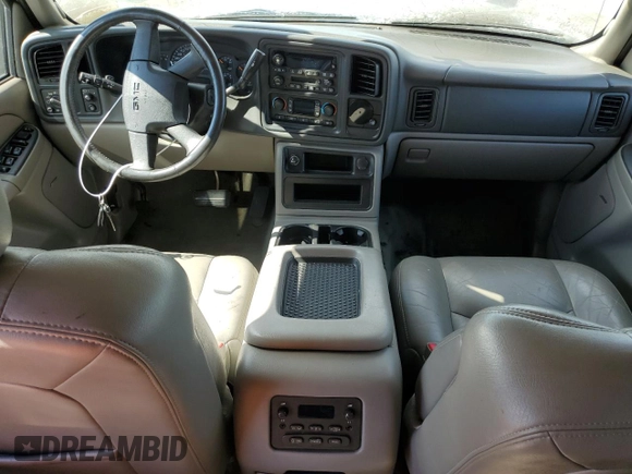 2004 GMC Yukon SLE with VIN 1GKEC13V54R140805, listed as a Copart auction lot 62838324 with 0 mi miles and Salvage Title. Bid and sale history available at carsss.com. Image 8.