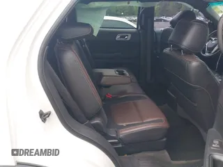 2014 Ford Explorer Sport z VIN 1FM5K8GT1EGC33121, wystawiony jako IAAI lot #41971805 z przebiegiem 148 234 mil mil oraz . Historia ofert i sprzedaży dostępna na DreamBid. Obrazek 8.