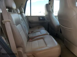 2006 Ford Expedition Eddie Bauer with VIN 1FMFU175X6LA31409, listed as a Copart auction lot 53488945 with 165,591 mi miles and Clean Title. Bid and sale history available at carsss.com. Image 11.