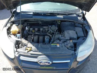 2013 Ford Focus SE with VIN 1FADP3F22DL151441, listed as a IAAI auction lot 41991282 with 230,635 mi miles. Bid and sale history available at carsss.com. Image 10.