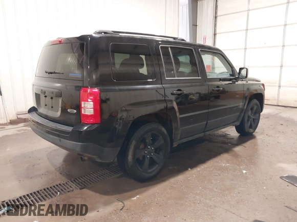 2015 Jeep Patriot Sport z VIN 1C4NJPBA0FD349694, wystawiony jako IAAI lot #42131058 z przebiegiem 126 411 mil mil oraz . Historia ofert i sprzedaży dostępna na DreamBid. Obrazek 4.