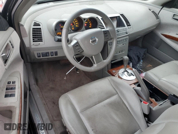 2004 Nissan Maxima SL with VIN 1N4BA41E24C924280, listed as a Copart auction lot 81564284 with 30,679 mi miles and Salvage Title. Bid and sale history available at DreamBid. Image 8.