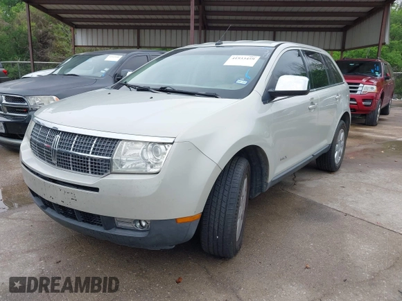 2007 Lincoln MKX with VIN 2LMDU88C27BJ06705, listed as a IAAI auction lot 41933459 with 208,246 mi miles. Bid and sale history available at carsss.com. Image 2.