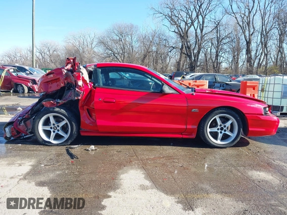 1995 Ford Mustang GT with VIN 1FALP42T7SF195947, listed as a IAAI auction lot 41071118 with 156,241 mi miles and . Bid and sale history available at DreamBid. Image 14.