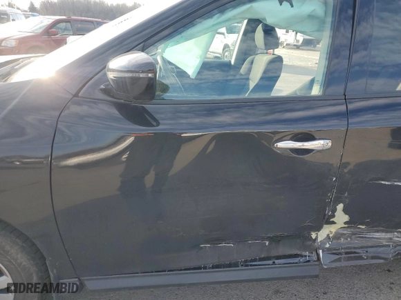 2019 Nissan Pathfinder S with VIN 5N1DR2MM7KC647105, listed as a Copart auction lot 45740605 with 67,884 mi miles and Salvage Title. Bid and sale history available at carsss.com. Image 7.