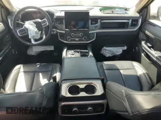 2024 Ford Expedition XLT with VIN 1FMJU1J84REA06771, listed as a Copart auction lot 52702185 with 20,995 mi miles and Salvage Title. Bid and sale history available at carsss.com. Image 8.