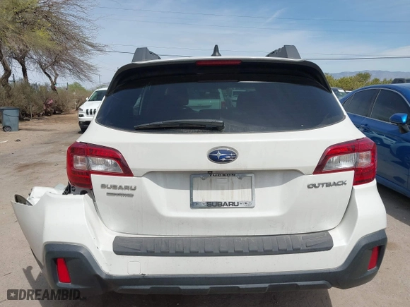 2018 Subaru Outback Premium with VIN 4S4BSAFC8J3307325, listed as a IAAI auction lot 41936266 with 44,588 mi miles. Bid and sale history available at carsss.com. Image 16.