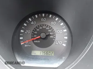 2002 Nissan Xterra XE с VIN 5N1ED28T22C606322, выставлен на аукционе IAAI как лот 42573643 с пробегом 175 602 миль миль и . История ставок и продаж доступна на DreamBid. Изображение 7.