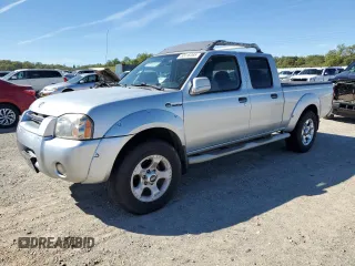 2002 Nissan Frontier z VIN 1N6MD29X62C380509, wystawiony jako Copart lot #50418365 z przebiegiem 223 541 mil mil oraz Czysty tytuł • Clean title. Historia ofert i sprzedaży dostępna na DreamBid. Obrazek 1.