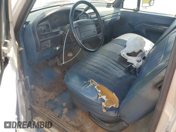 1994 Ford F-150 с VIN 1FTEX15N9RKB82732, выставлен на аукционе Copart как лот 53857295 с пробегом 213 517 миль миль и Списание • Salvage title. История ставок и продаж доступна на DreamBid. Изображение 8.