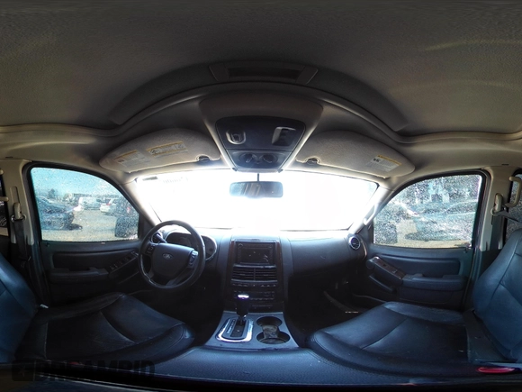 2007 Ford Explorer Limited с VIN 1FMEU75897UA35586, выставлен на аукционе IAAI как лот 42660077 с пробегом 135 507 миль миль и . История ставок и продаж доступна на DreamBid. Изображение 20.