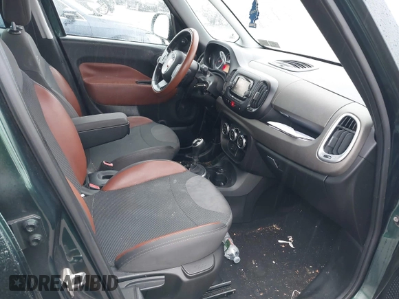 2015 FIAT 500L Urbana Trekking with VIN ZFBCFADH0FZ030494, listed as a IAAI auction lot 41217882 with 86,433 mi miles and . Bid and sale history available at DreamBid. Image 5.