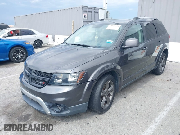 2016 Dodge Journey Crossroad z VIN 3C4PDCGB6GT198799, wystawiony jako IAAI lot #42429675 z przebiegiem 120 132 mil mil oraz . Historia ofert i sprzedaży dostępna na DreamBid. Obrazek 2.