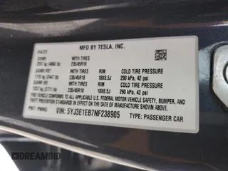 2022 Tesla Model 3 Long Range z VIN 5YJ3E1EB7NF238905, wystawiony jako Copart lot #53362045 z przebiegiem 52 002 mil mil oraz Szkoda całkowita • Salvage title. Historia ofert i sprzedaży dostępna na DreamBid. Obrazek 12.