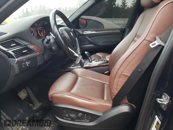 2010 BMW X5 35d with VIN 5UXFF0C56ALT77592, listed as a Copart auction lot 84152084 with 183,539 mi miles and Clean Title. Bid and sale history available at carsss.com. Image 7.
