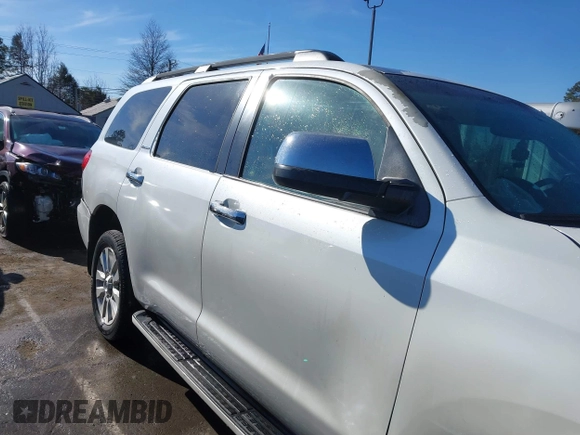 2012 Toyota Sequoia Platinum with VIN 5TDYY5G18CS037726, listed as a IAAI auction lot 41328357 with 98,353 mi miles. Bid and sale history available at carsss.com. Image 13.