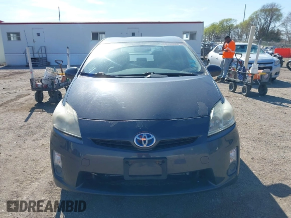 2011 Toyota Prius I with VIN JTDKN3DU4B0272062, listed as a IAAI auction lot 42082145 with 178,605 mi miles and . Bid and sale history available at DreamBid. Image 6.