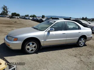 1997 Honda Accord Special Edition with VIN 1HGCD5600VA110667, listed as a Copart auction lot 62873145 with 232,015 mi miles and Clean title. Bid and sale history available at DreamBid. Image 1.