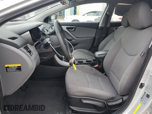 2016 Hyundai Elantra SE z VIN 5NPDH4AE2GH681321, wystawiony jako Copart lot #41835165 z przebiegiem 90 930 mil mil oraz Szkoda całkowita • Salvage title. Historia ofert i sprzedaży dostępna na DreamBid. Obrazek 7.