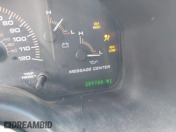 2003 Ford Expedition Eddie Bauer with VIN 1FMPU18L03LA46417, listed as a IAAI auction lot 41846785 with 209,708 mi miles. Bid and sale history available at carsss.com. Image 7.