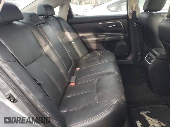 2016 Nissan Altima SL z VIN 1N4BL3AP3GC165066, wystawiony jako Copart lot #88383725 z przebiegiem 86 470 mil mil oraz Szkoda całkowita • Salvage title. Historia ofert i sprzedaży dostępna na DreamBid. Obrazek 10.