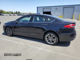 2020 Ford Fusion SEL z VIN 3FA6P0CD5LR193714, wystawiony jako Copart lot #58540245 z przebiegiem 82 831 mil mil oraz Szkoda całkowita • Salvage title. Historia ofert i sprzedaży dostępna na DreamBid. Obrazek 2.