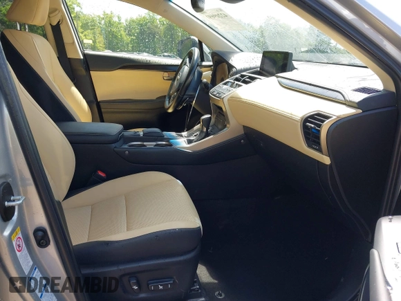 2019 Lexus NX 300 z VIN JTJBARBZ4K2192100, wystawiony jako IAAI lot #42209691 z przebiegiem 47 772 mil mil oraz . Historia ofert i sprzedaży dostępna na DreamBid. Obrazek 5.