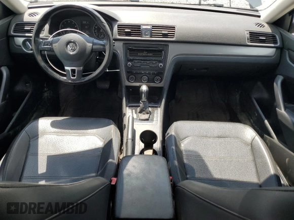 2014 Volkswagen Passat Wolfsburg Edition with VIN 1VWAS7A36EC116192, listed as a Copart auction lot 57643045 with 89,026 mi miles and Salvage title. Bid and sale history available at DreamBid. Image 8.