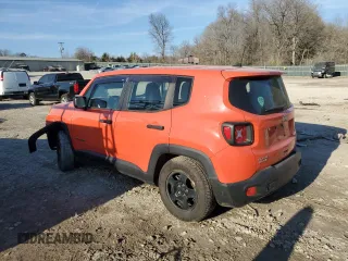 2018 Jeep Renegade Sport with VIN ZACCJBAB2JPJ31557, listed as a Copart auction lot 43350945 with 222,723 mi miles and Salvage Title. Bid and sale history available at DreamBid. Image 2.