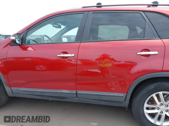 2015 Kia Sorento LX with VIN 5XYKT4A62FG618479, listed as a IAAI auction lot 41934079 with 107,747 mi miles. Bid and sale history available at carsss.com. Image 14.