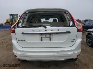 2015 Volvo XC60 T6 Platinum with VIN YV4902RMXF2721719, listed as a Copart auction lot 43857215 with 44,579 mi miles and Clean Title. Bid and sale history available at carsss.com. Image 6.