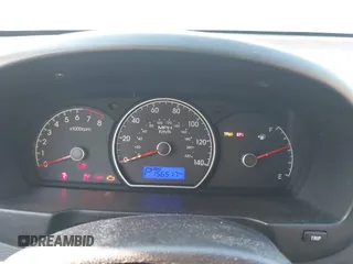 2009 Hyundai Elantra SE z VIN KMHDU46D99U680134, wystawiony jako IAAI lot #41882799 z przebiegiem 156 517 mil mil oraz . Historia ofert i sprzedaży dostępna na DreamBid. Obrazek 7.