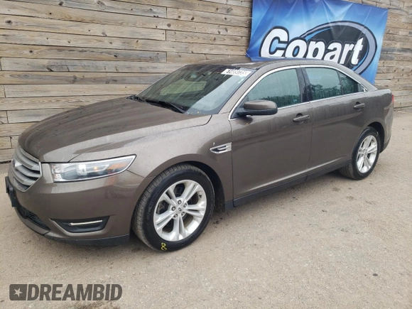 2016 Ford Taurus SEL with VIN 1FAHP2H86GG132160, listed as a Copart auction lot 61489735 with 135,437 mi miles and Clean title. Bid and sale history available at DreamBid. Image 1.